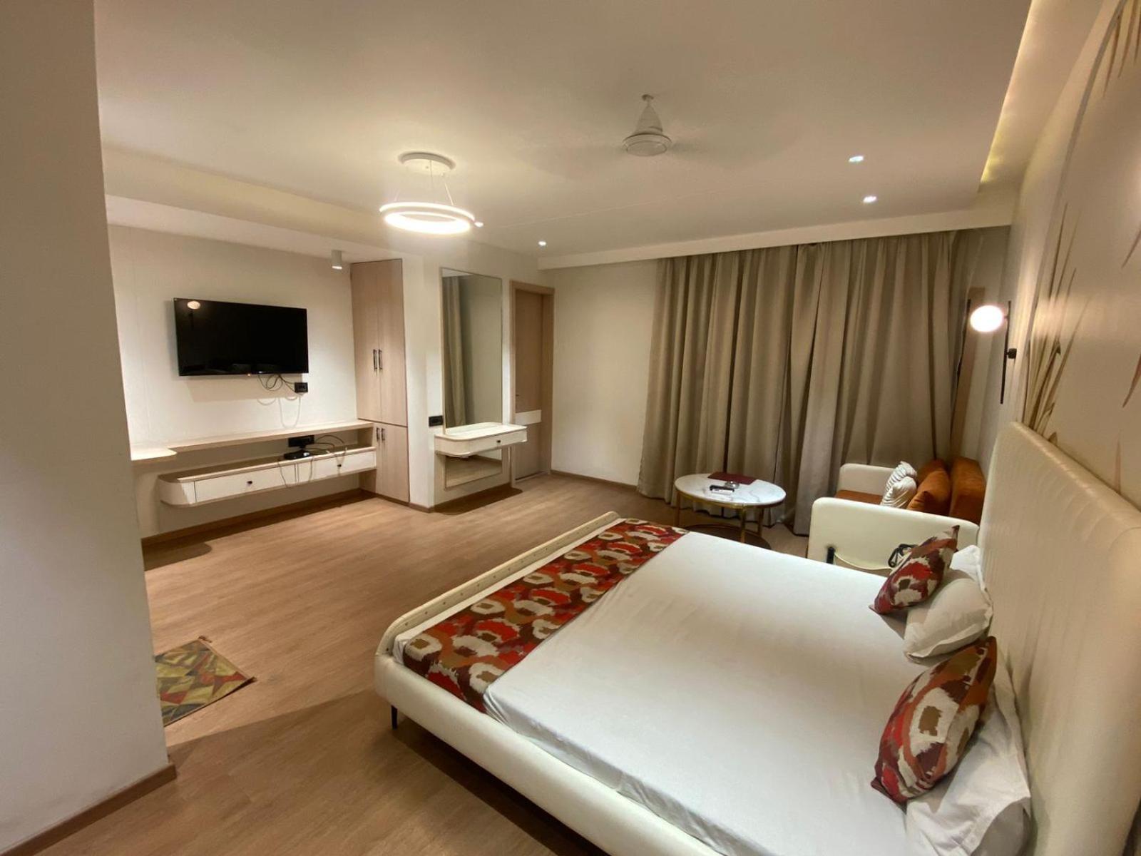 Hotel Banjara 보팔 외부 사진