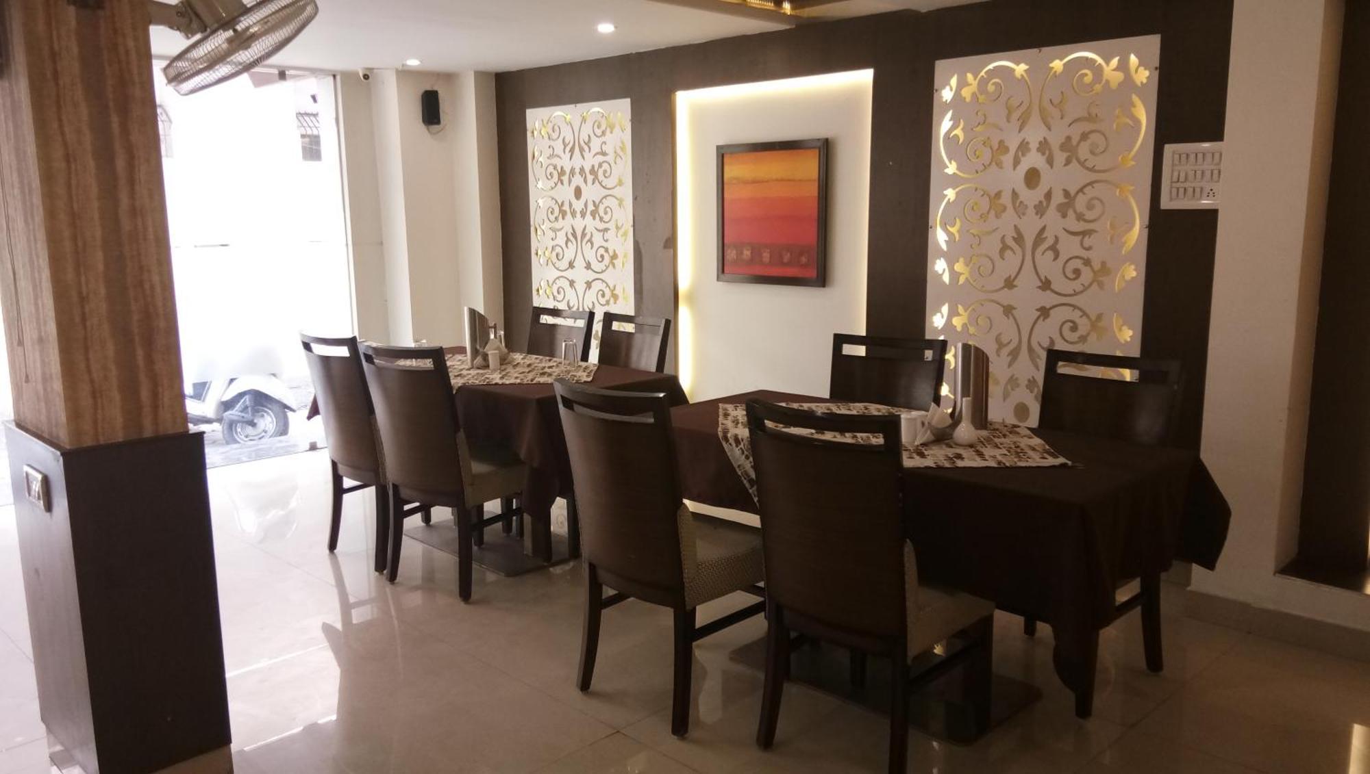 Hotel Banjara 보팔 외부 사진
