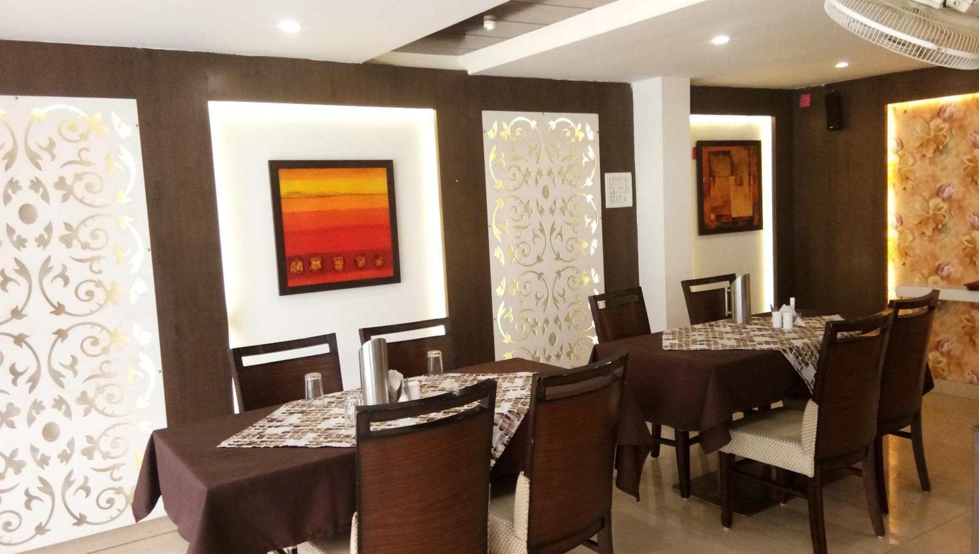 Hotel Banjara 보팔 외부 사진