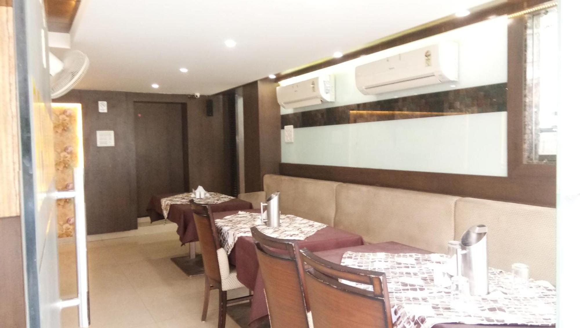 Hotel Banjara 보팔 외부 사진