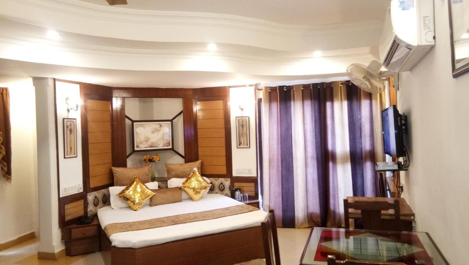 Hotel Banjara 보팔 외부 사진